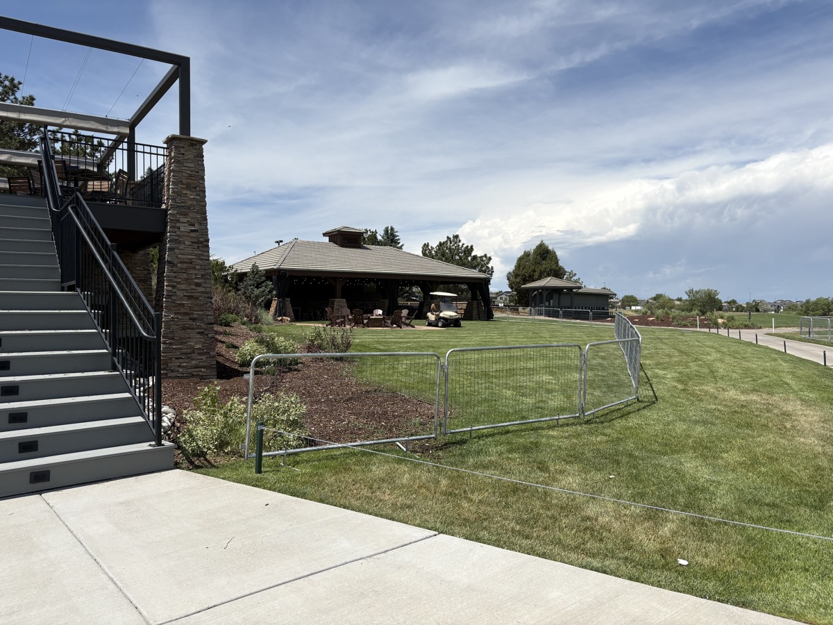Tribute fencing on the clubhouse grounds at the Colorado Open